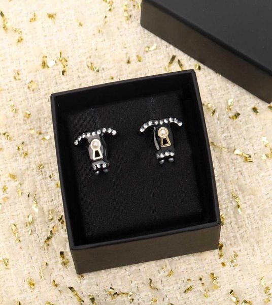 

2022 charm stud earring with black resin part and nature shell beads for women wedding jewelry gift have box stamp ps76051425, Golden