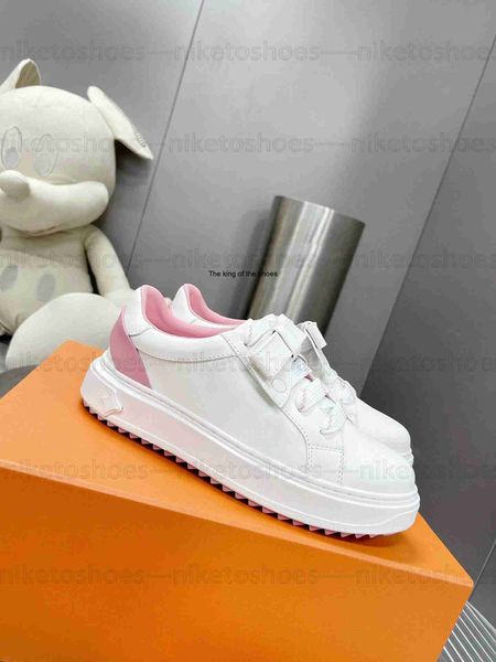 

designer luxury time out shoes bow tie women white trainer treaded rubber outsole printed leather flat shoes, Black