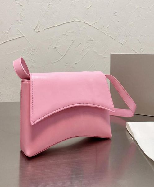 

balenciiaga bag 2022 luxury designers hourglass bag messenger bag fashion allmatch chains cover handbags thread shoulder bags card holders p