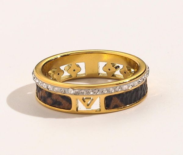 

designer branded letter band rings women 18k gold plated inlay crystal rhinestone stainless steel love wedding jewelry supplies ri5044522, Silver