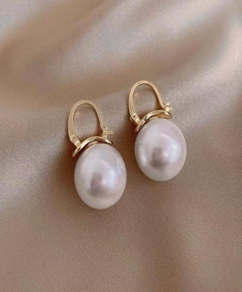 

young ladies retro style gold metal 3 colors artificial pearl charm earring luxury womens jewelry3406521, Golden