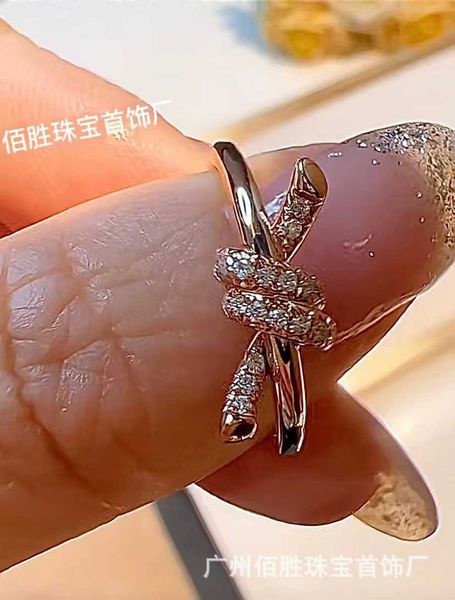 

high-end tiffay s925 silver valley ailing same style kink ring cross temperament fashion xhw9