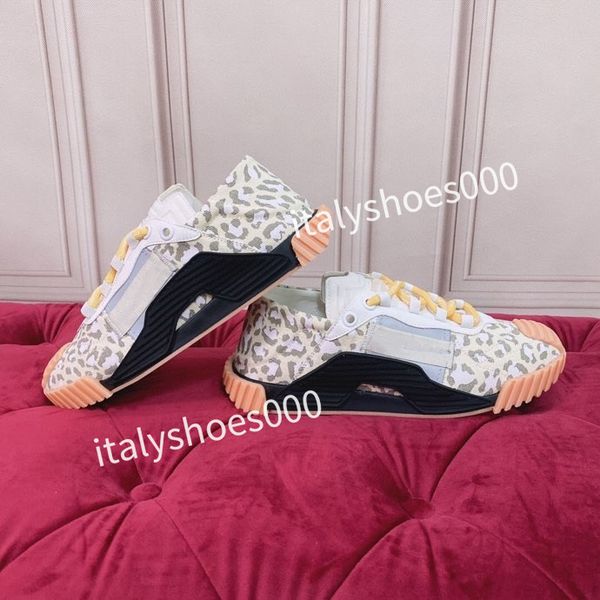 

new luxurys designer women fashion sneakers lace up popular flat casual men spring autumn walking shoes white, Black