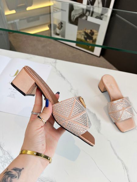 

designer slides mens women slippers summer sandal beach slide flat platform ladies bathroom home shoes flip flops striped tiger bee 0522, Black