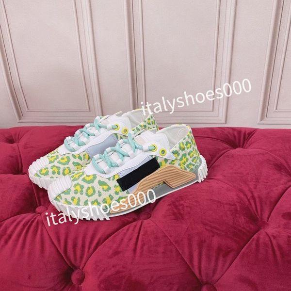

2023 luxury designer women fashion sneakers lace up popular flat casual men spring autumn walking shoes white, Black