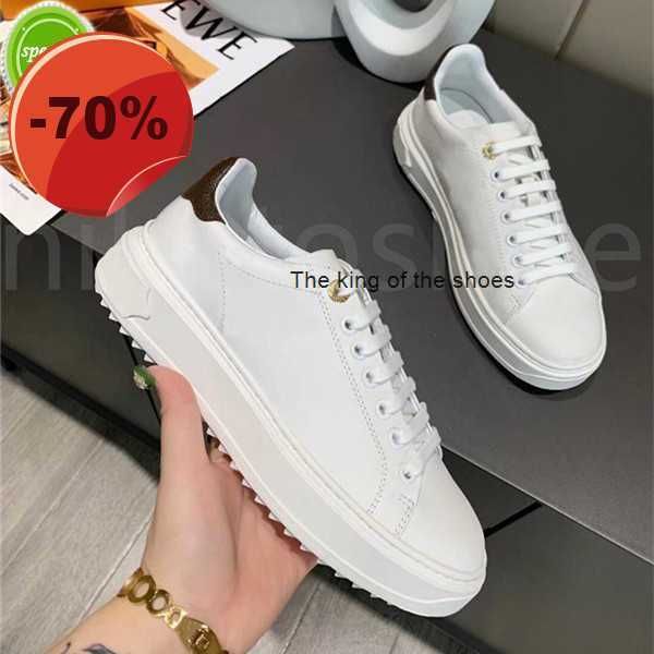 

dress shoes designer 2023luxurys italy time out sneaker low casual shoes women treaded rubber outsole printed calf leather classic trainers, Black