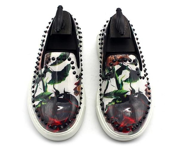 

2021 fashion casual slip on driving loafers handmade mens rivets stud lazy shoes man oxfords7280509, Black