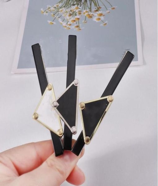 

2021 european and american big letter hair clips barrettes metal triangle fashion accessories female fast delivery9880294, Golden;silver