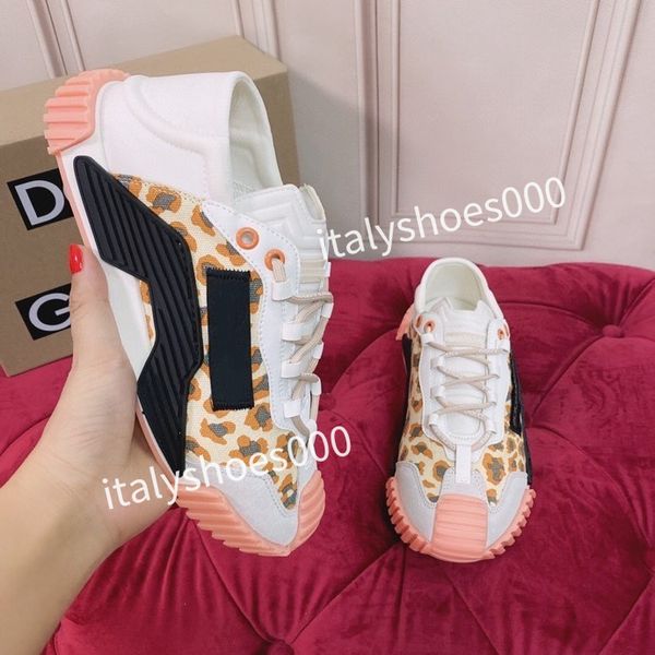 

2023 new designer women fashion sneakers lace up popular flat casual men spring autumn walking shoes white, Black