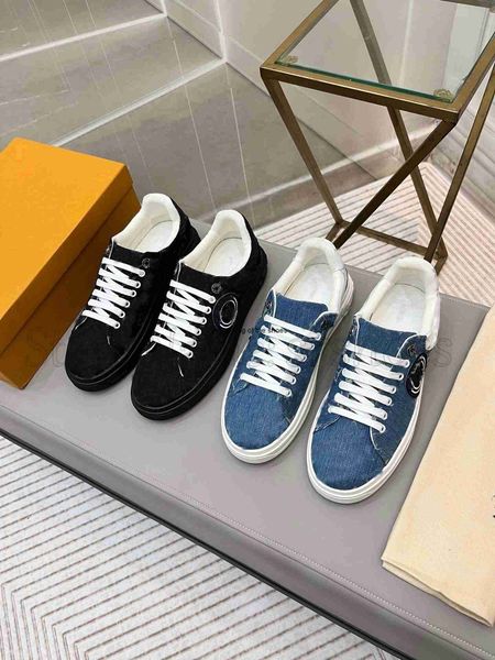 

designer time out sneaker shoe flower embossed low essentail casual shoes men and women treaded luxurys rubber sole genuine leather classic, Black