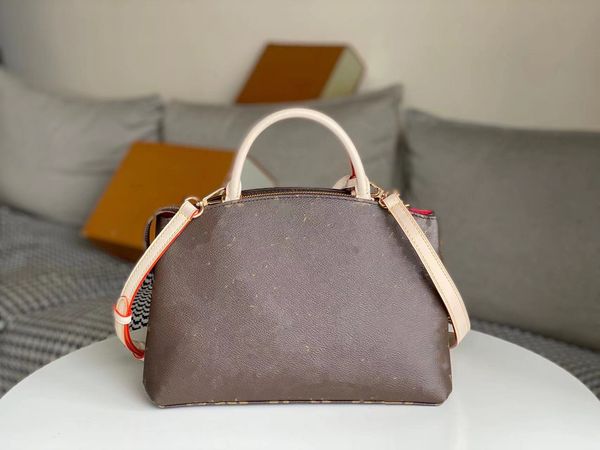 

designer bag ladies crossbody bag handbag shoulder bag luxury 1v brand classic brown cofskin stitching canvas gold lock head large capacity