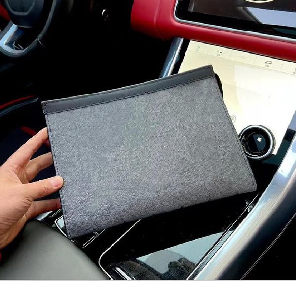 

a++ quality 2023 new hand bag travel toiletry pouch 26cm protection makeup clutch women leather waterproof cosmetic bags for womens with dus