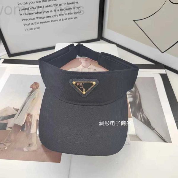 

ball caps designer leisure versatile sunshade hat, sports running curved edge sunscreen korean version, women's inverted triangle hat, Blue;gray