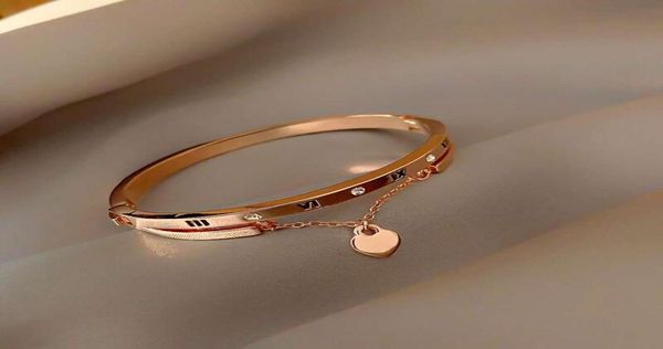 

rose gold roman numeral bangle bracelet for couple men women luxury designer bling diamond heart charm bangles western fashion lov6363697, Black