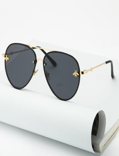 

brand design 2021 fashion women small bee sunglasses colourful rivet glasses female male outdoor traveling eyeglasses uv4006328429, Silver