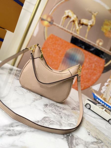 

2023 embossed pouch strap bag handbag women messenger handbags tote chain shoulder crossbody bags wallets 56091, Black;red