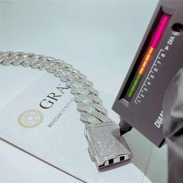 

wholesale gold miami cuban link chain 18mm width hip hop 22 24 inch men cuban necklace moissanite jewelry custom cuban chain, Silver