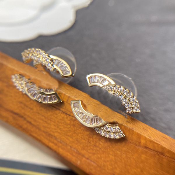 

classic designer c stud earing for women earrings jewelry letter ccity woman luxury gold earring 8012, Golden;silver