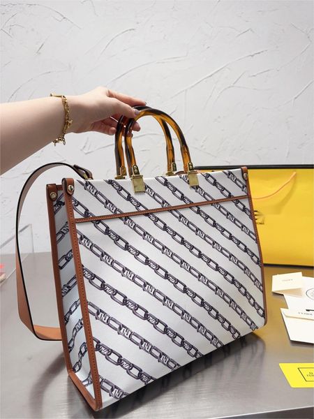 

new luxury tote bag designer bag handbag fashion shoulder bag messenger bag computer bag wallet
