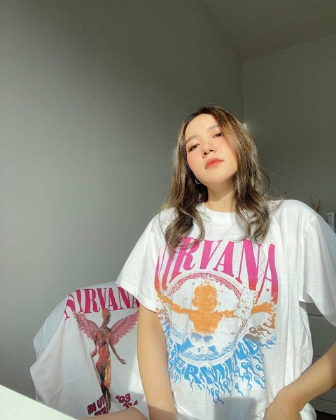 

cotton treasure icey american vintage underclothes missing loose large t-shirt men's and women's tee rock band short sleeve, White