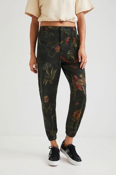 

capris jungle printed loose pantsenglish name, Black;white