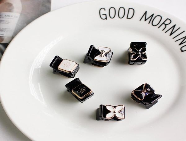 

retro butterfly hair clips woman girl039s hairpins styling holding tools hair section claw clamps pro salon hair accessories9234111, Black;brown