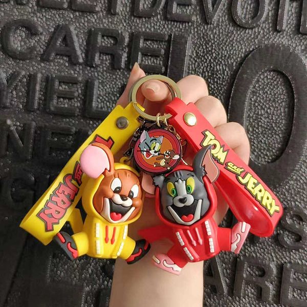 

new cartoon creative sweater cat and mouse keychain car accessories couple gift keychain, Silver