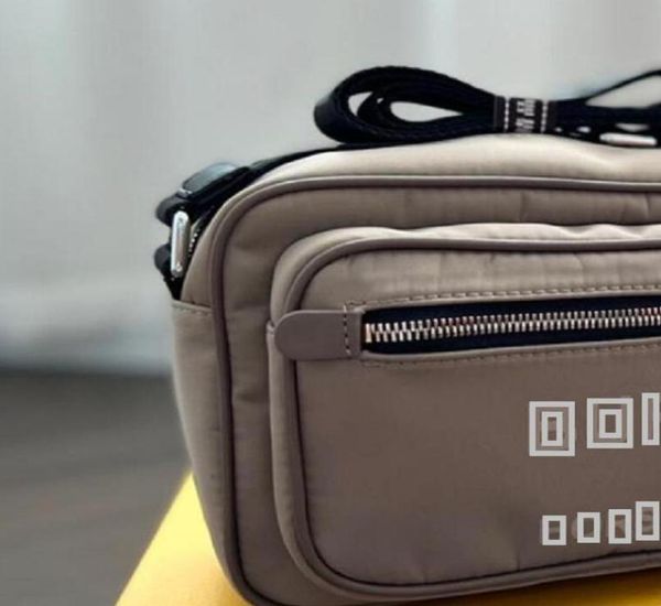 

2022 nylon messenger bag camera bag shoulder bag0123575408