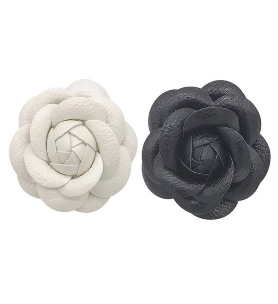 

pins brooches camellia brooch pin flower leather for women drop delivery 2022 amajewelry amifa8483722, Gray