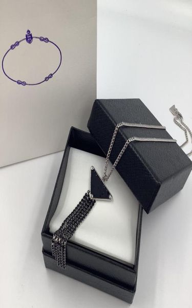 

luxury symbole pendant necklaces fashion for man woman highly quality women party wedding fringes triangles lovers gift hip hop je7861677, Silver