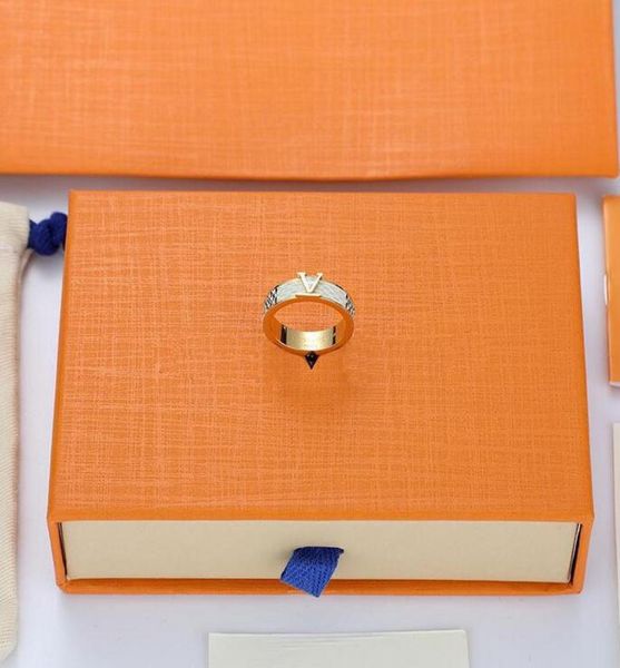

designers ring luxurys letter men039s rings fashion women039s classic jewelry vsquare couple pair ring 2 styles anniversary 1556131, Silver