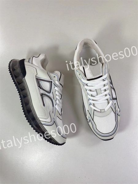 

2023 luxurys designer sneakers calfskin casual shoes reflective shoes leather trainers all-match stylist sneaker leisure shoe, Black