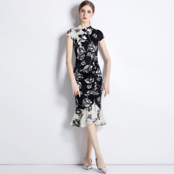 

2023 summer new item european station fashion women's cheongsam dress stand collar short sleeve bag hip fishtail print dress, Black;gray
