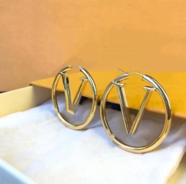 

luxury 18k gold lady large loop earrings elegant women charm hoop earrings fashion designer jewelry brand ear studs with gift box1255251, Golden;silver