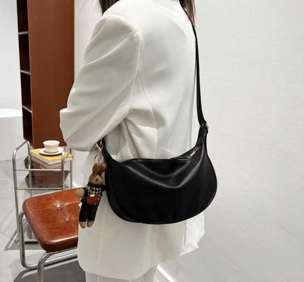 

messenger bag 2022 new fashion spring and summer simple texture single shoulder underarm dumpling bag solid color women039s bag2793569