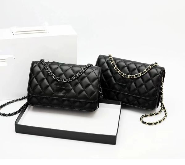 

versatile and trendy new brand one shoulder diagonal cross bag