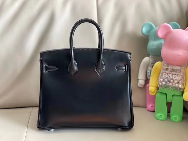 

designer shoulder bag popular twist bags leather small square designers bag metal long chain