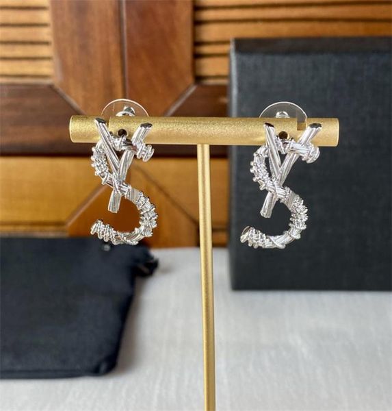 

designer earrings for women luxury jewelry silver gold letters hoop earring womens fashion brand ear studs girl party gift9366111, Golden