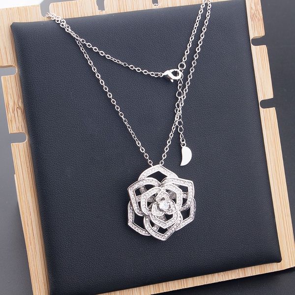 

silver rose flower fine chain snake diamond pendants long necklaces for women trendy set luxury designer jewelry party christmas wedding gif