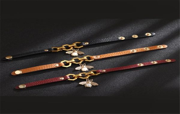 

elegant creative bee studded genuine leather bracelet ladies jewelry crossborder pu wristband small female cuff gift9370125, Golden;silver