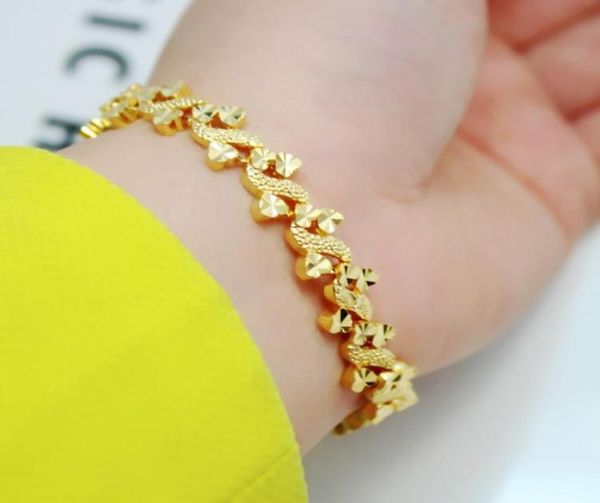 

2017 fashion women bracelet 24k gold plated bangles geometric bracelets heartshaped lady jewelry8571294, Golden;silver