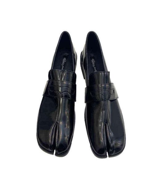 

slipper 2022 flat tabi ninja moccasin round split toe shallow women single shoe slip on slingback mule leather soft loafer 2206225567723, Black