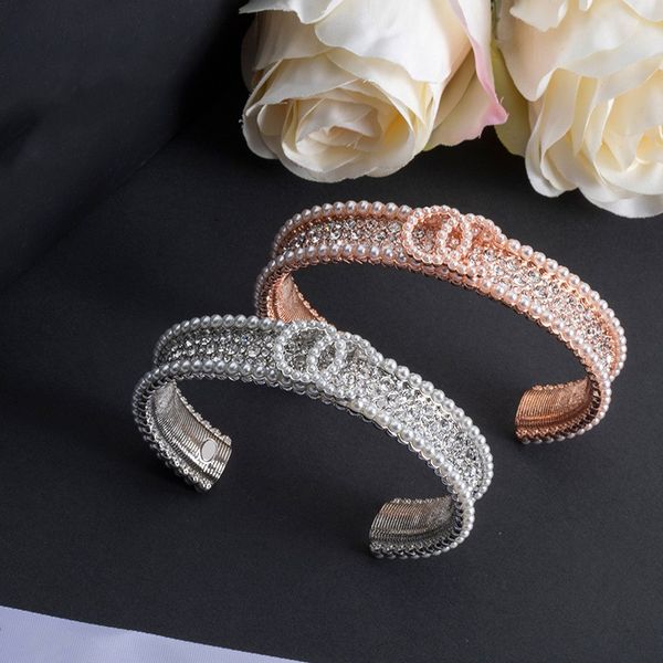 

designer c letter bangle luxury brand double letters pearl diamond bracelets womens fashion bracelets everyday accessories party wedding val, Black