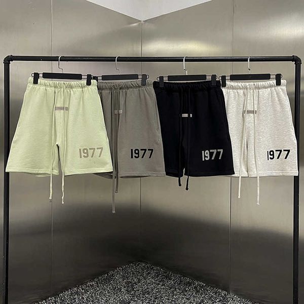 

men's shorts fashion ess designer pants 22 new feel of god multi thread shorts ess 1977 high street casual fog capris men, White;black