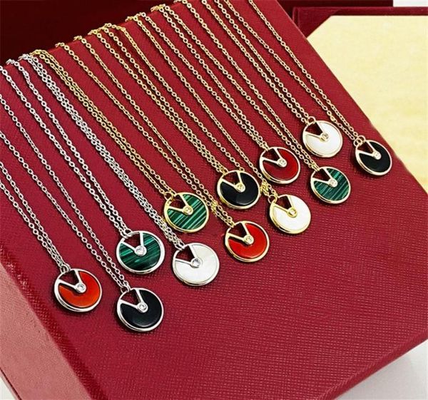 

luxury brand necklace men and women fashion couple pendant stainless steel white fritillary clavicle chain christmas 8307217, Silver
