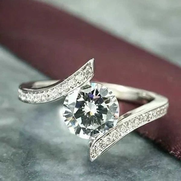

band rings huitan 2023 trendy engagement rings for girl silver color sparkling cubic zirconia modern fashion design eternity women jewelry a
