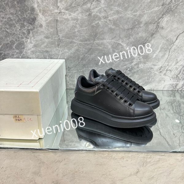 

2023new fashion mens quality casual shoes designer leather lace-up sneaker running trainers letters flat printed sneakers, Red;white