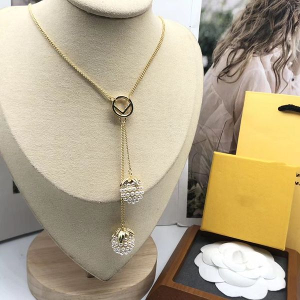 

2023pendant necklace jewelry shiny pendant, Silver