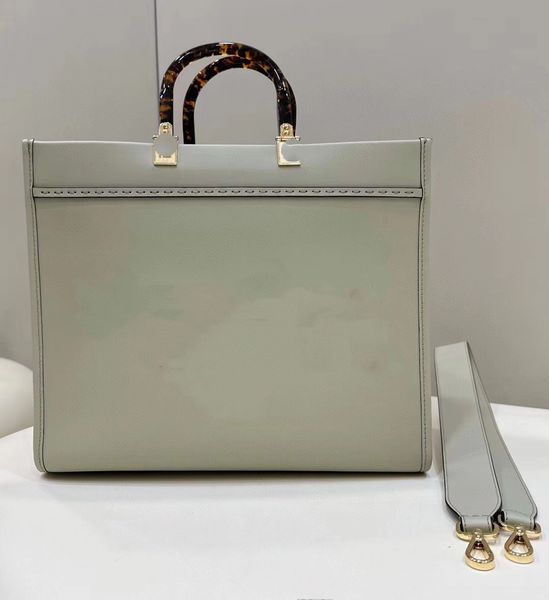 

spring and summer bag all steel light gold and light silver metal very feminine and elegant sales champion italian original factory