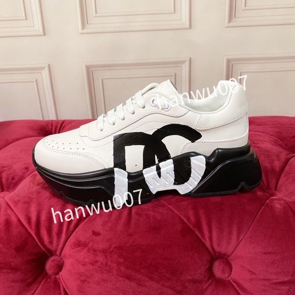 

new womens designer shoes runner suede leather low-cut shoes black casual shoes outdoor sports sneakers2023